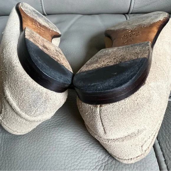 Gucci Tan and Brown Loafers with Penny Design Sz 36 US 6 Suede Leather Horsebit